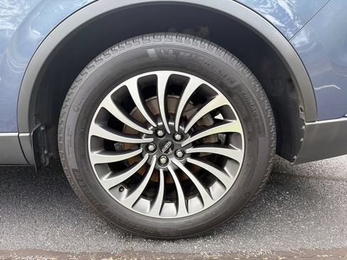 Used 2021 Lincoln Aviator Reserve w/ Equipment Group 201A RWD image 22