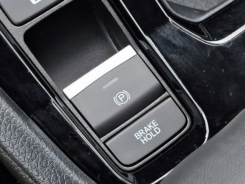 Used 2024 Honda Accord EX-L image 24