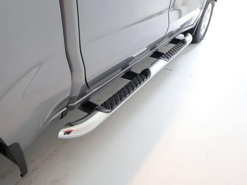 Used 2021 Chevrolet Silverado 1500 LT AWD/4WD image 33
