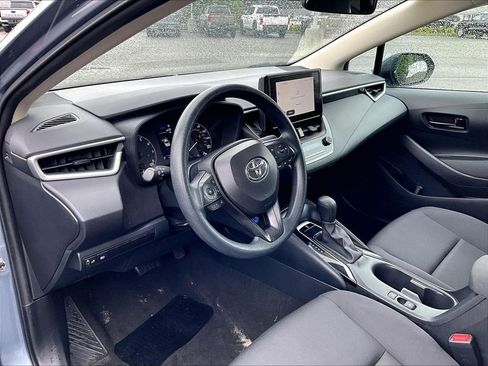 Used 2024 Toyota Corolla LE FWD image 8