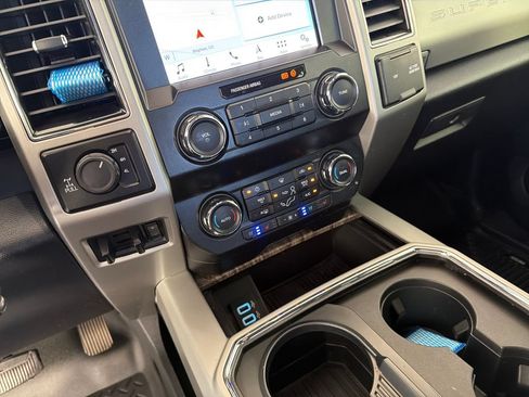 Used 2019 Ford F250 Lariat AWD/4WD image 15