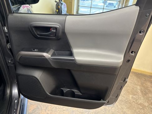 Used 2023 Toyota Tacoma SR5 image 29