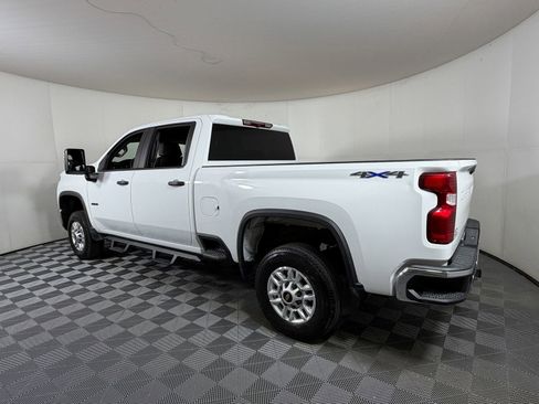 Used 2024 Chevrolet Silverado 2500 W/T AWD/4WD image 3
