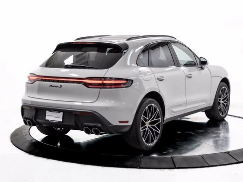 Certified 2025 Porsche Macan S image 7