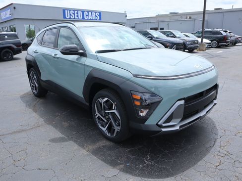 New 2026 Hyundai Kona SEL Premium FWD image 1
