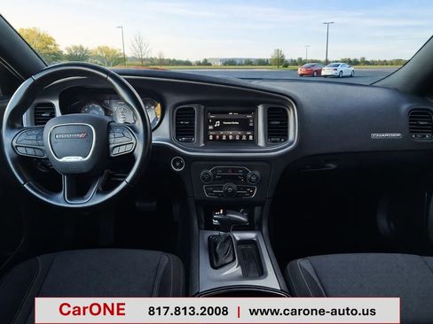 Used 2021 Dodge Charger SXT w/ Blacktop Package image 13