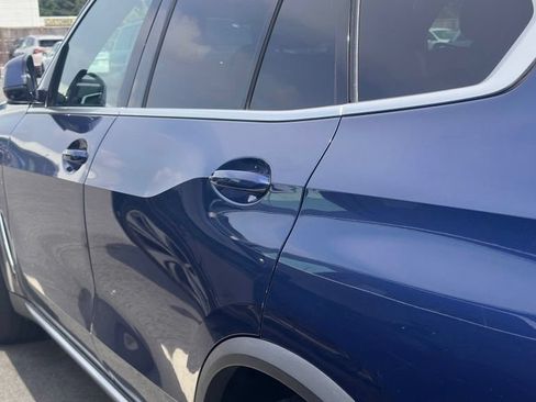 Used 2019 BMW X5 xDrive40i w/ Premium Package AWD/4WD image 9