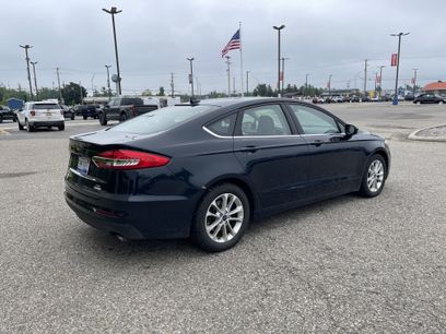 Used 2020 Ford Fusion SE