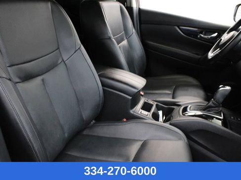 Used 2022 Nissan Rogue Sport SL image 23