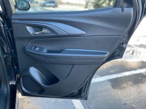 Used 2025 Chevrolet TrailBlazer LT image 13