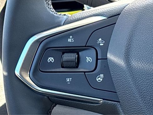 New 2026 Chevrolet Trax LT w/ Driver Confidence Package image 20