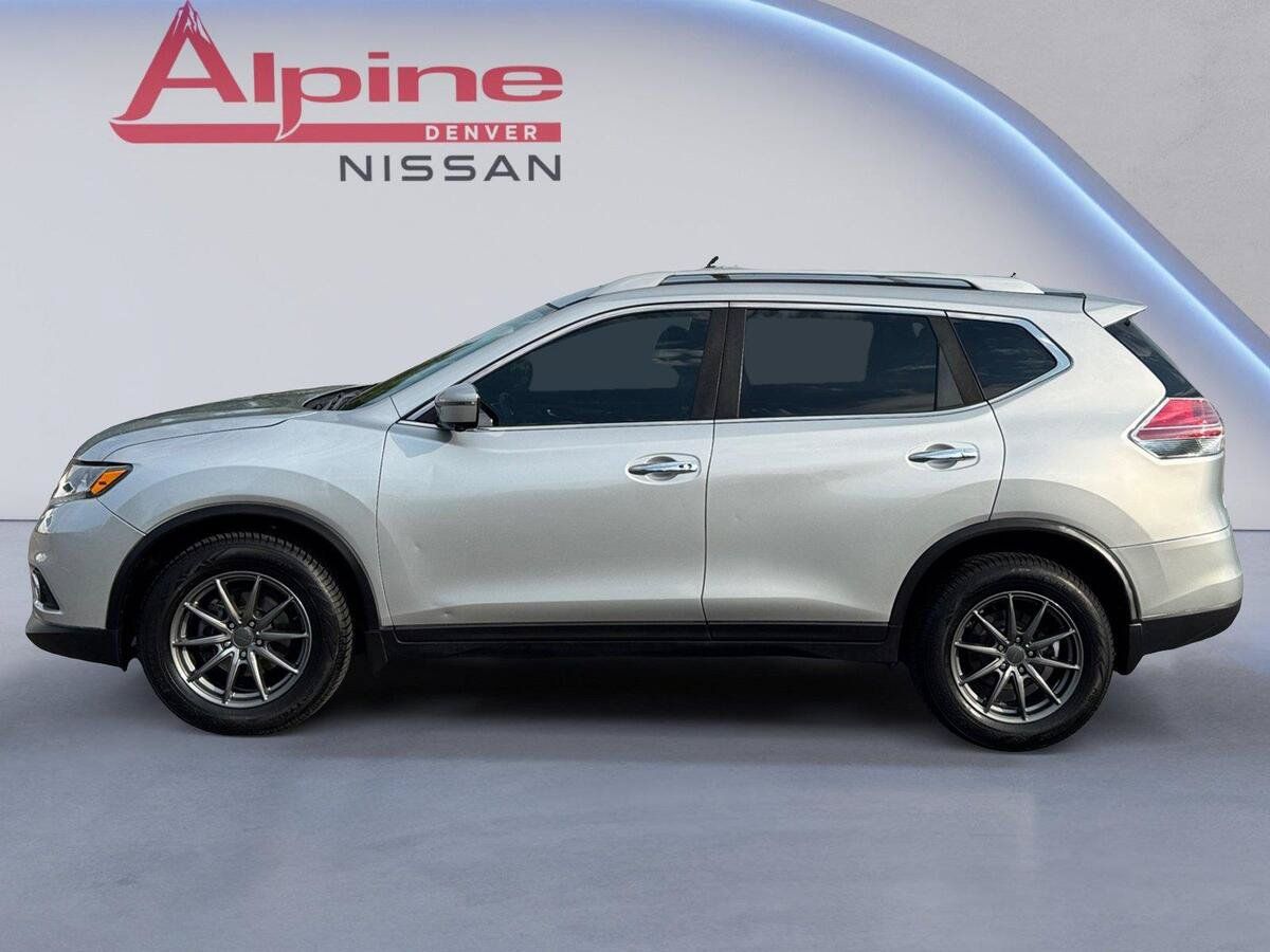 Used 2016 Nissan Rogue SL w/ SL Premium Package AWD/4WD image 2
