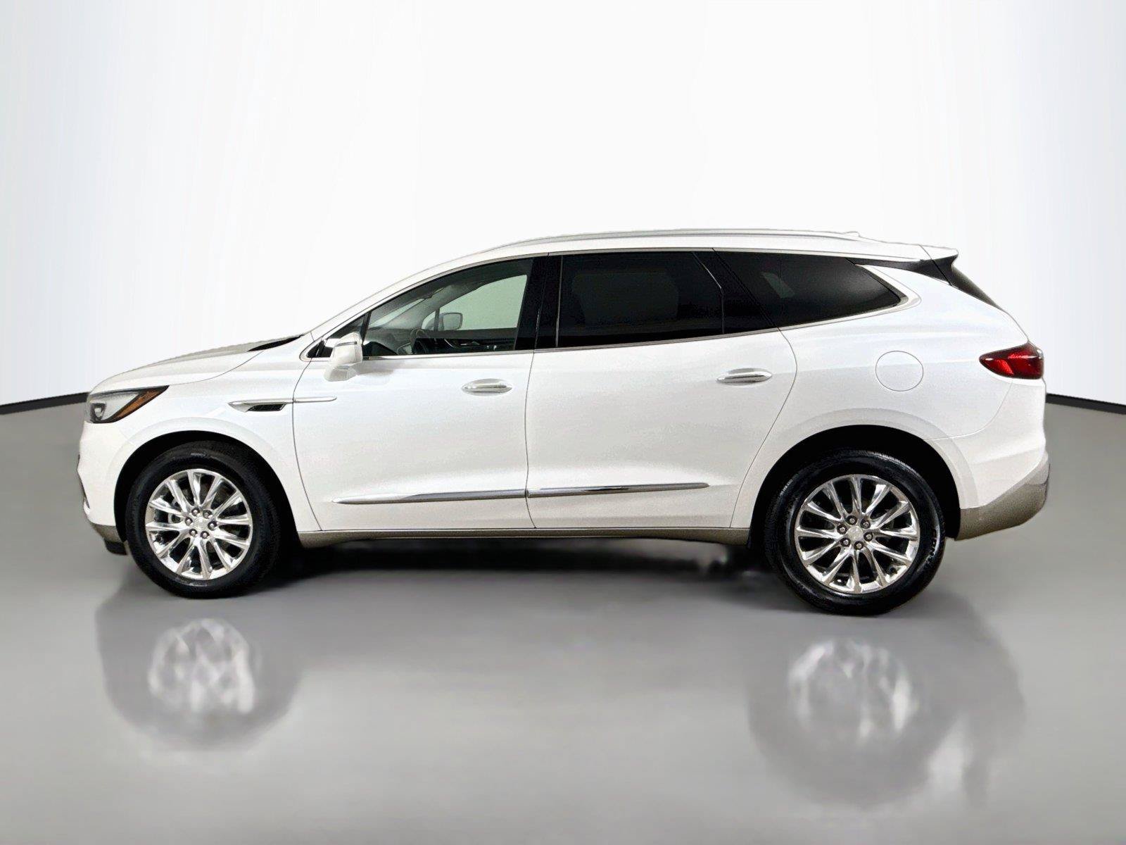 Used 2019 Buick Enclave Premium w/ Experience Buick Package AWD/4WD image 8