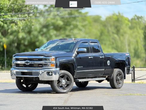 Used 2015 Chevrolet Silverado 2500 LTZ w/ LTZ Plus Package AWD/4WD image 1