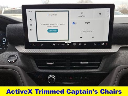 New 2026 Ford Explorer Platinum image 13