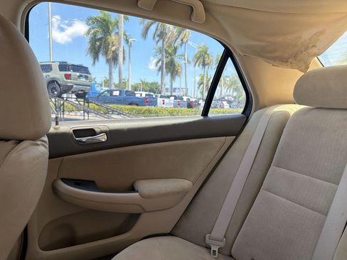 Used 2003 Honda Accord LX image 13