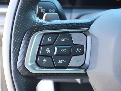 Used 2024 Ford Mustang GT Premium image 31