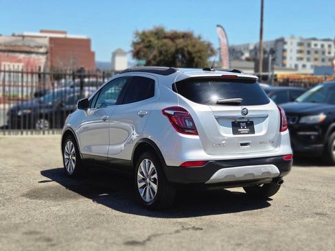 Used 2017 Buick Encore Preferred FWD image 5