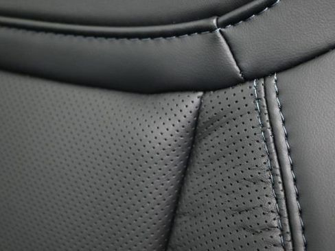 New 2025 Ford F150 Platinum w/ Equipment Group 702A High image 15