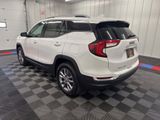 Used 2024 GMC Terrain SLT image 5