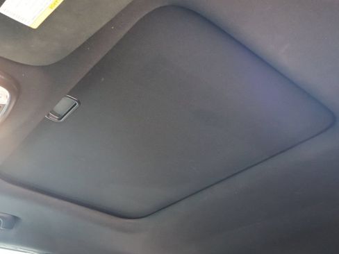 Used 2019 Jeep Grand Cherokee Limited AWD/4WD image 23