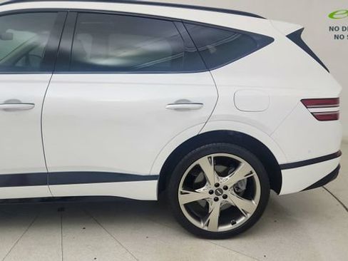 Used 2024 Genesis GV80 3.5T Advanced AWD/4WD image 10