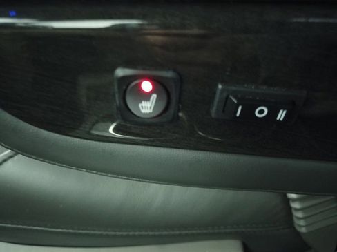 Used 2023 Chevrolet Express 2500 Extended image 27