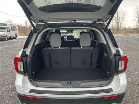 New 2026 Ford Explorer Active image 24