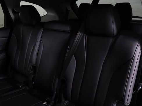 Used 2025 Acura MDX SH-AWD image 33