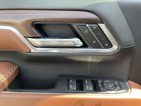 New 2025 GMC Sierra 3500 Denali Ultimate image 60