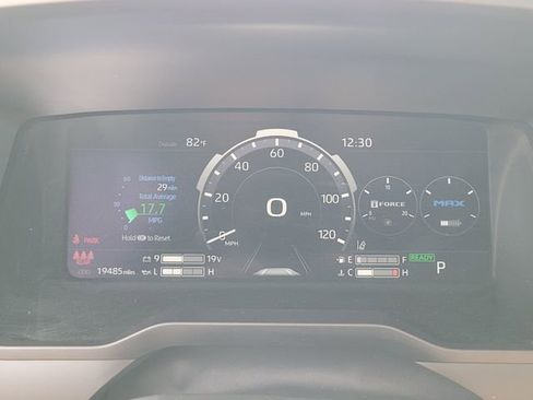 Used 2024 Toyota Tundra Limited image 30