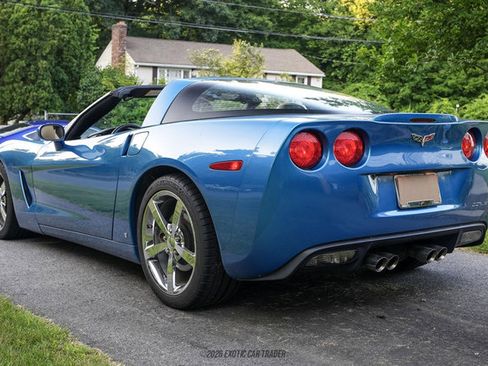 Used 2009 Chevrolet Corvette Coupe w/ Preferred Equipment Group RWD image 6