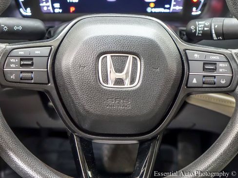 Used 2025 Honda Accord SE image 19