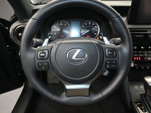 Used 2025 Lexus IS 350 F Sport RWD image 5