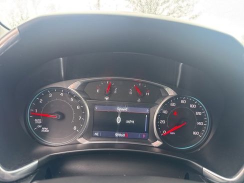 Used 2019 Chevrolet Equinox Premier image 20