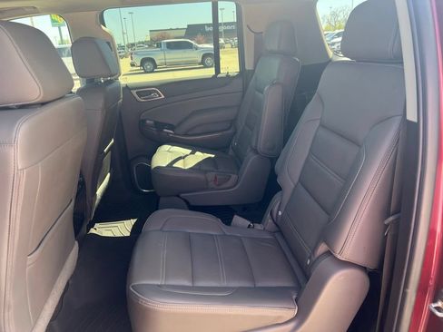 Used 2020 GMC Yukon XL Denali w/ Denali Ultimate Package AWD/4WD image 18