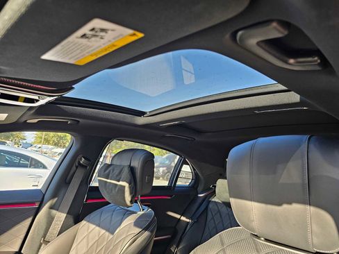 New 2024 Mercedes-Benz S 580 4MATIC Sedan image 23
