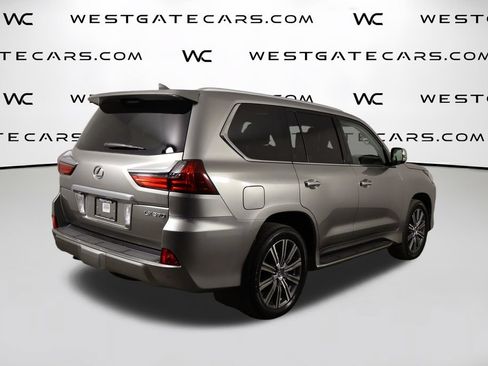Used 2016 Lexus LX 570 4WD w/ Luxury Package image 50