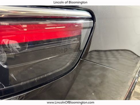 Used 2024 Jeep Wagoneer L Series II w/ Flexible Seating Group image 26