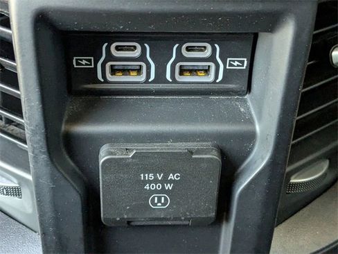 Used 2024 RAM 2500 Laramie w/ Safety Group image 38