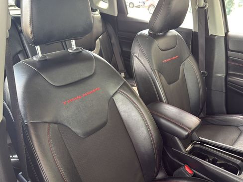 Used 2022 Jeep Compass Trailhawk image 33