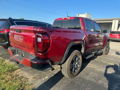 Used 2024 GMC Canyon AT4 w/ AT4 Premium Package AWD/4WD image 3