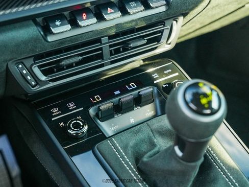 Used 2025 Porsche 911 GT3 RS image 43