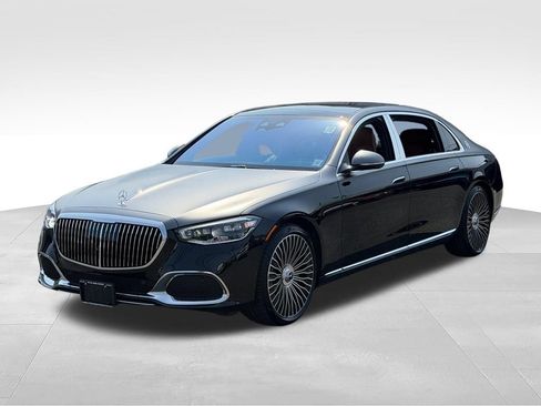 Used 2024 Mercedes-Benz Maybach S 580 4MATIC image 3