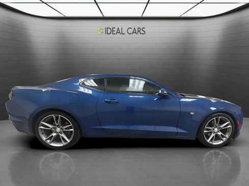 Used 2019 Chevrolet Camaro LT w/ RS Package RWD image 4