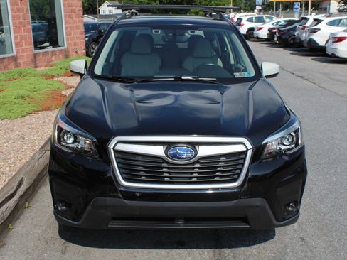 Used 2020 Subaru Forester Premium AWD/4WD image 4