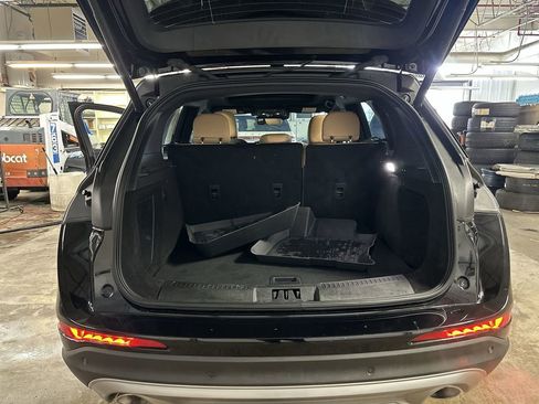 Certified 2023 Lincoln Corsair Reserve w/ Equipment Group 201A image 21