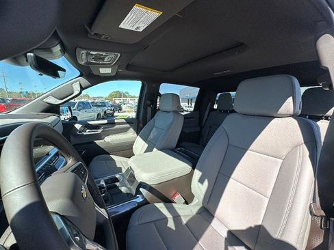 New 2026 Chevrolet Silverado 1500 LTZ w/ LTZ Premium Package image 13