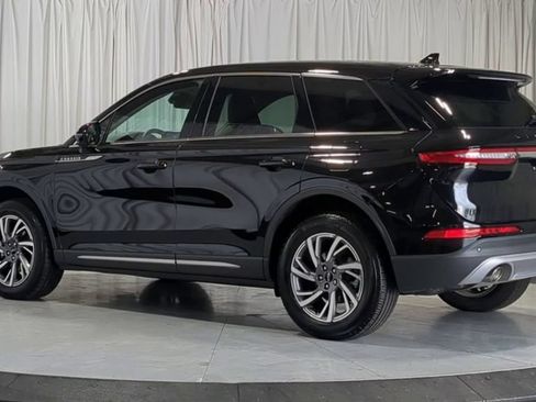Used 2023 Lincoln Corsair AWD w/ Equipment Group 101A image 6