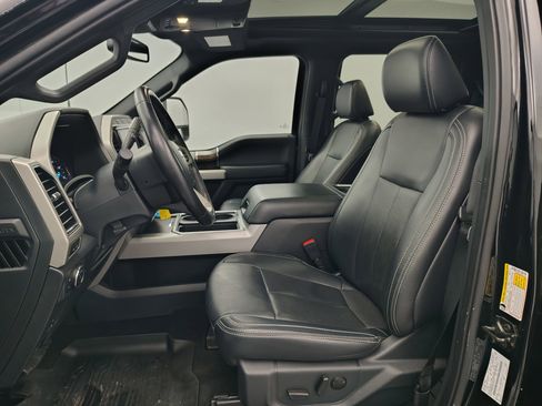 Used 2022 Ford F250 Lariat w/ Chrome Package image 11